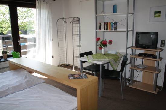 Privatzimmer CELLINA Ansicht 2